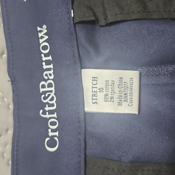 Capri's - Picture 2 of 3